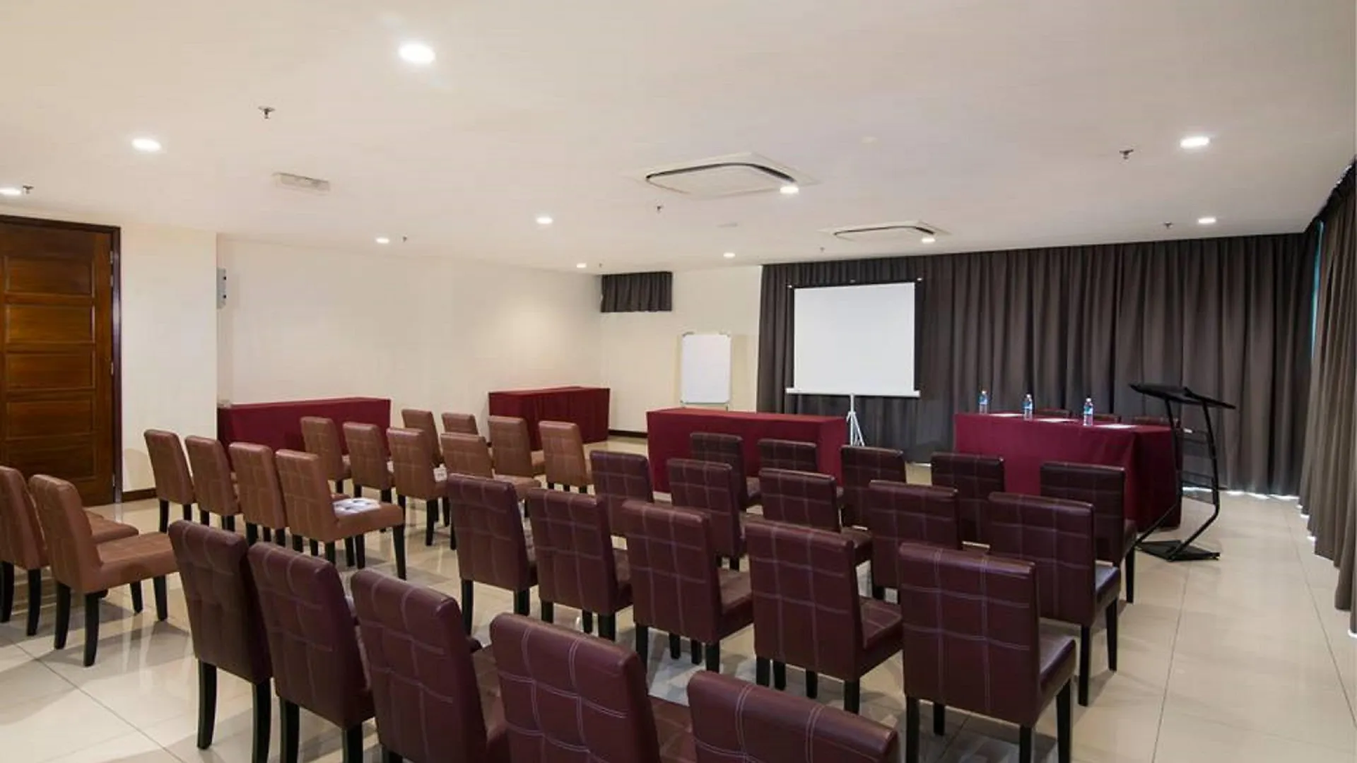 One Pacific Hotel And Serviced Apartments George Town
